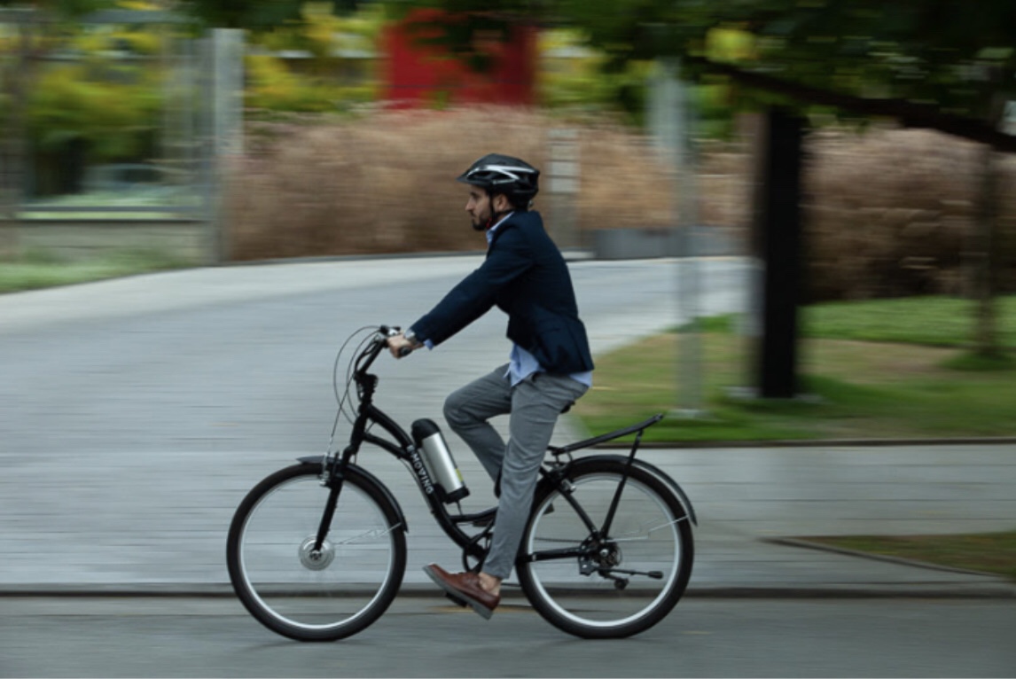 Dia Mundial sem Carro: saiba motivos para largar o carro e aderir à e-bike como transporte alternativo