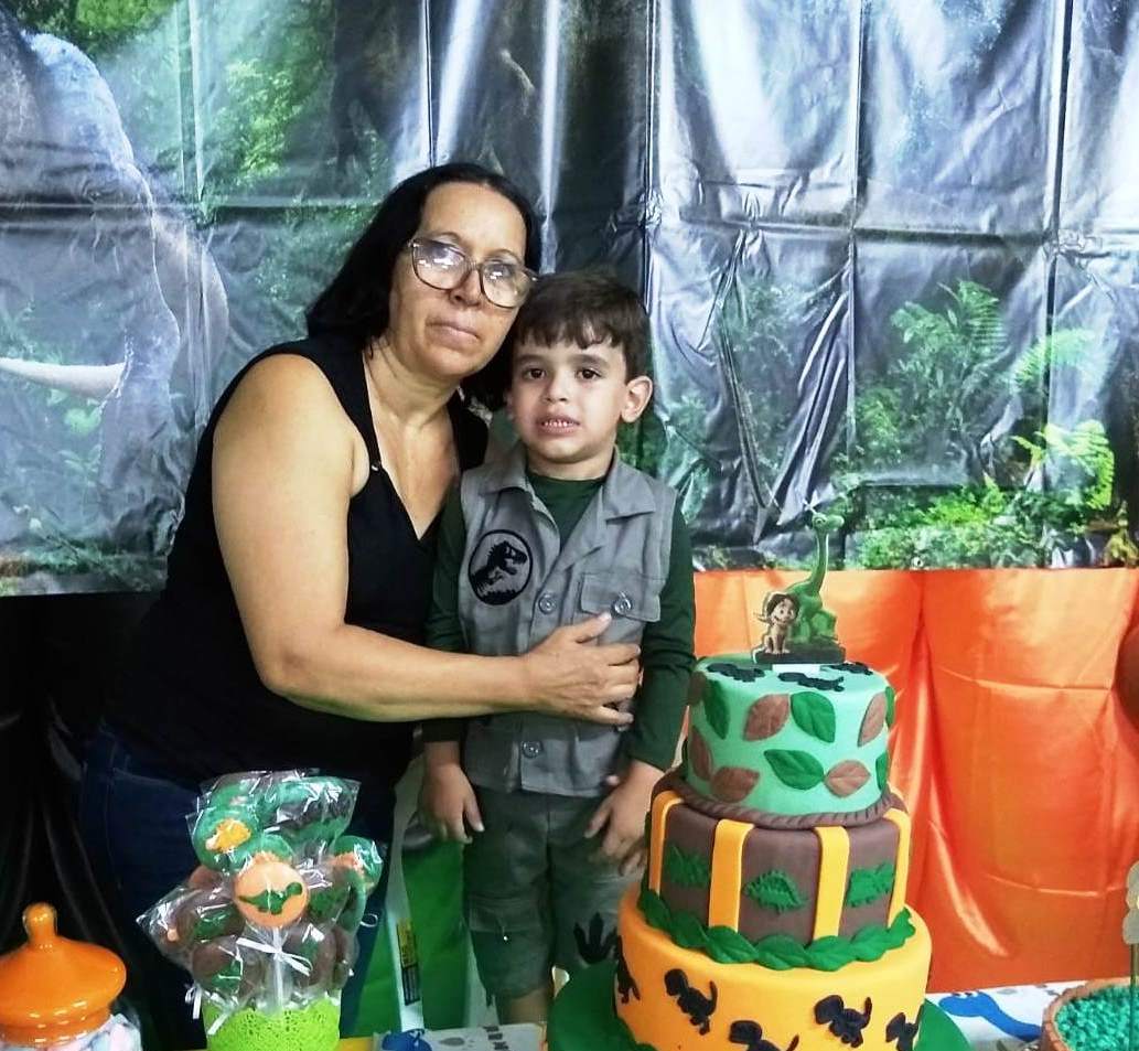 Neide do Bolo conquista paladares e corações em Itapetim: uma jornada de sabor e dedicação