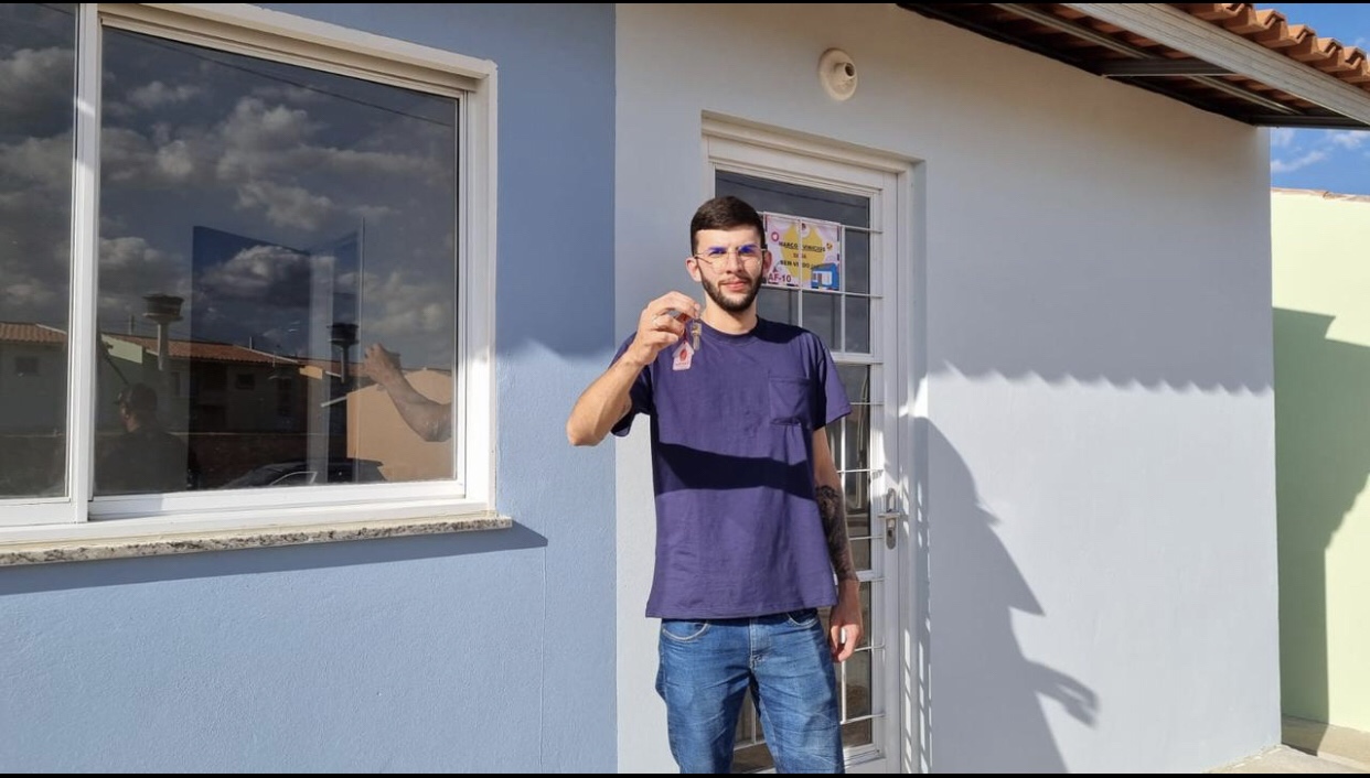 Entrada Garantida: primeiro beneficiado recebe subsídio de R$ 20 mil para financiar casa própria