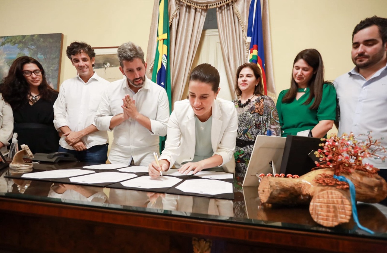 Raquel assina termos para restauração de patrimônios culturais junto ao Iphan