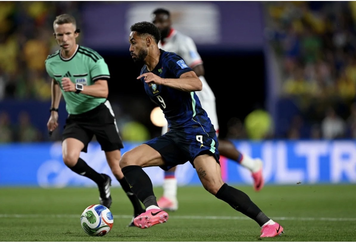 Mateus Cunha marca e Brasil sai na frente do Haiti em busca da primeira vitória na Copa