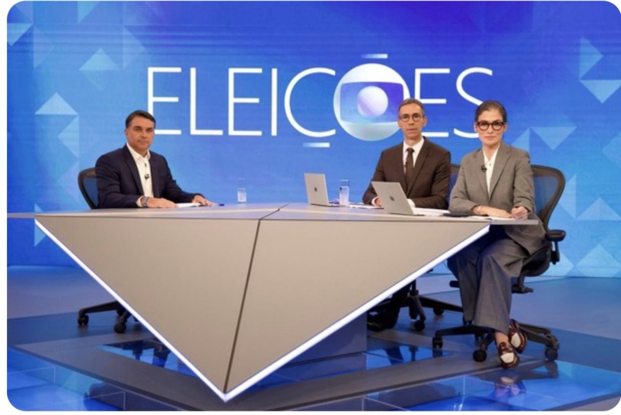Calmo, seguro e preparado: Flávio Bolsonaro supera teste de fogo na Globo