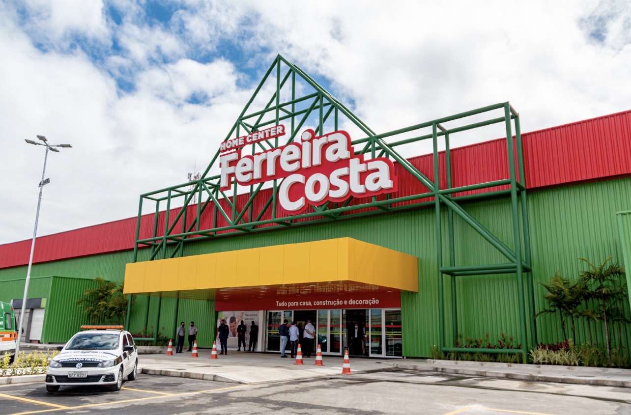 Ferreira Costa abre 150 vagas de trabalho em Pernambuco