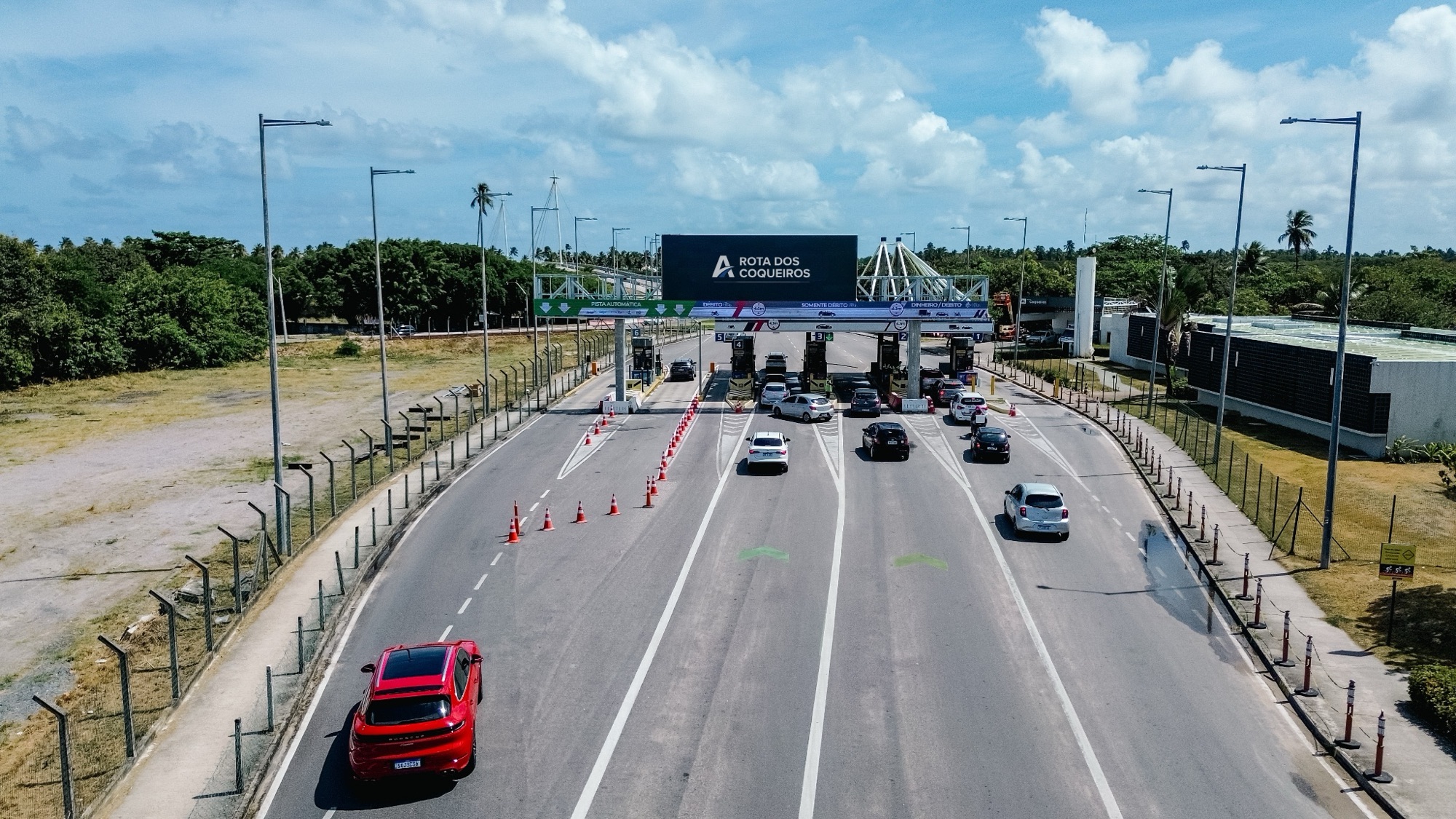 Feriado de Nossa Senhora Aparecida deve levar mais de 180 mil veículos às rodovias do Litoral Sul de Pernambuco